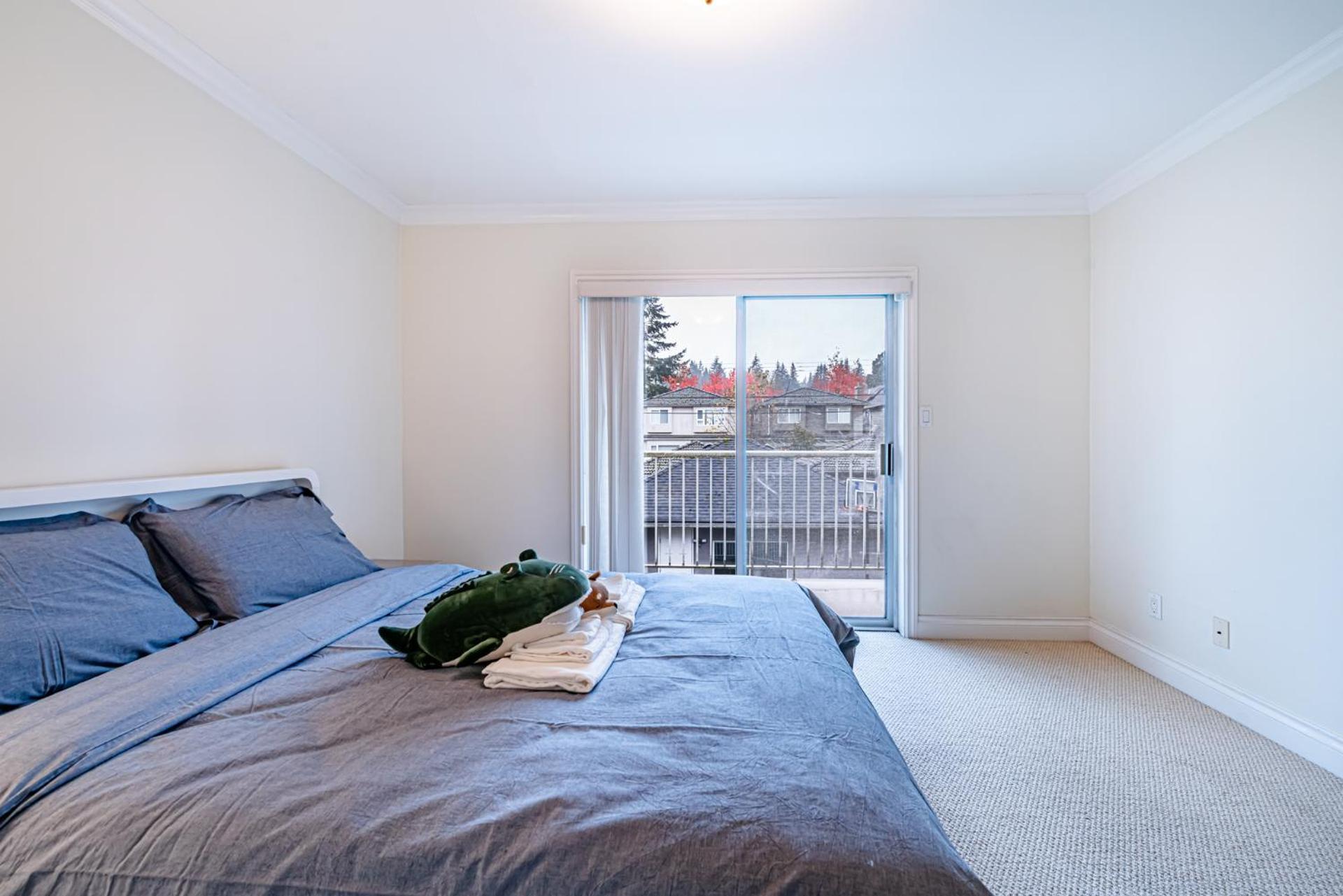 The Ester House Vancouver Exterior photo