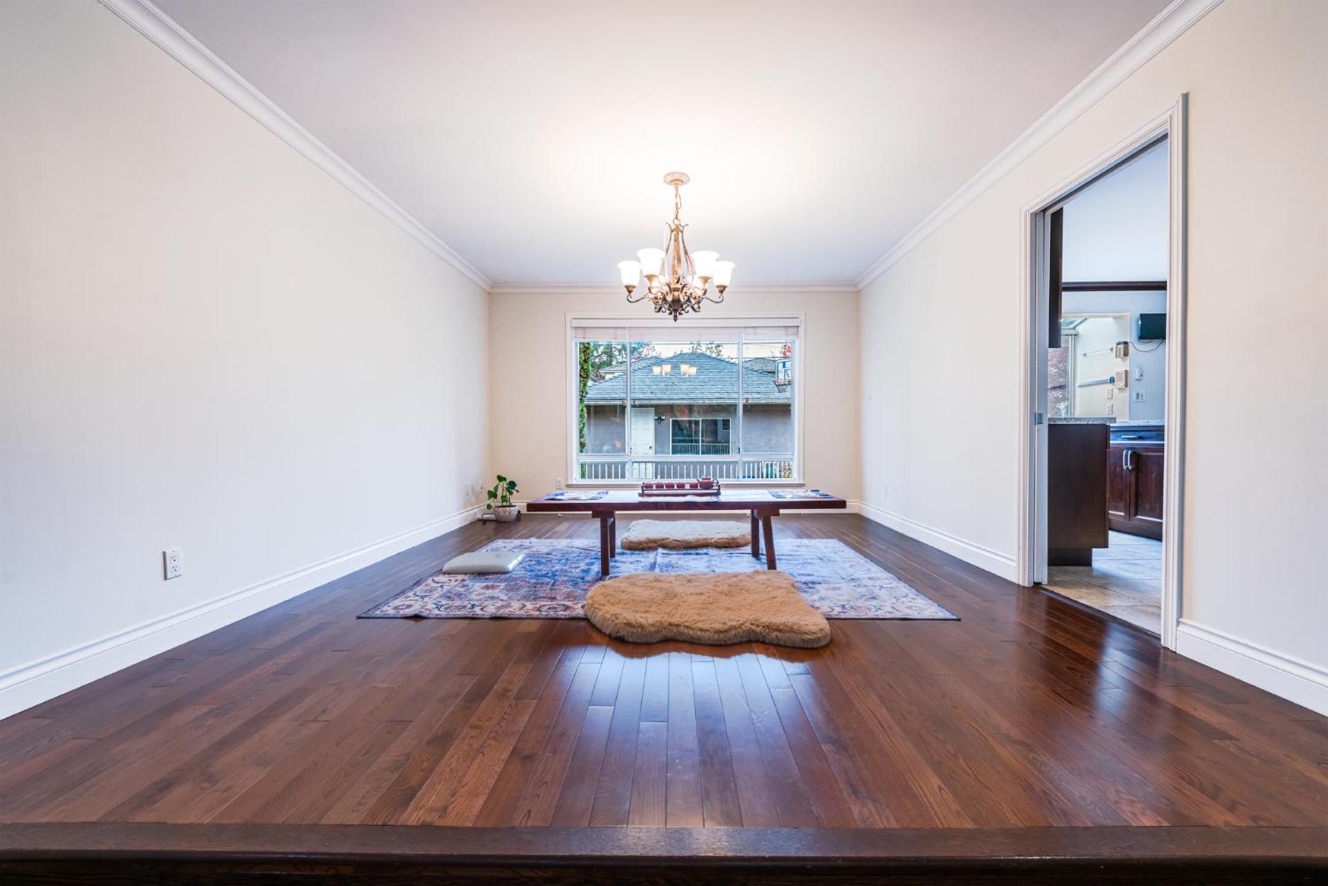 The Ester House Vancouver Exterior photo